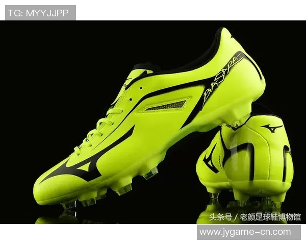 球星脚下的传奇之选:盘点那些改变历史的经典足球鞋款 球星脚下的传奇之选:盘点那些改变历史的经典足球鞋款